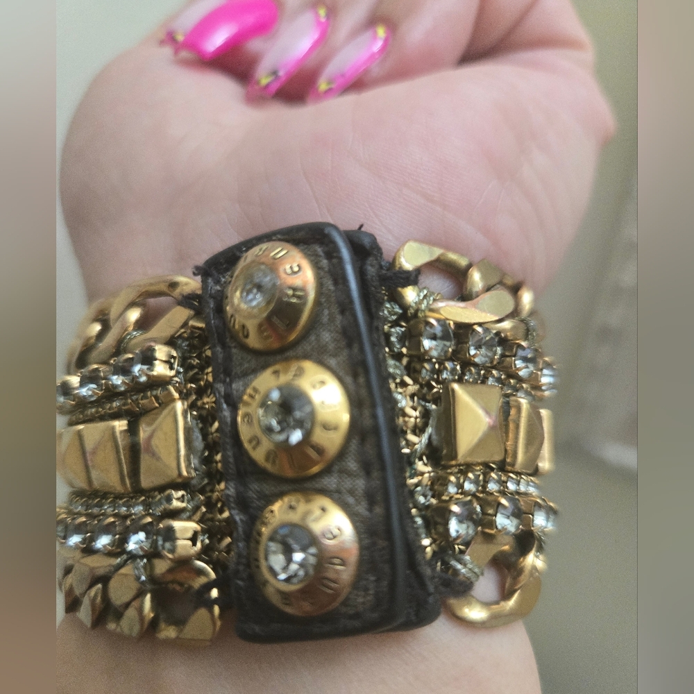 Henri Bendel Wide Bracelet GUC - Picture 10 of 10